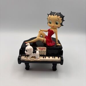 VTG San Francisco Music Box Betty Boop I Wanna Be Loved By You Piano Figurine